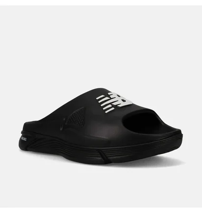 Тапочки чоловічі New Balance Fuel Cell Sl Black SMFFCB1