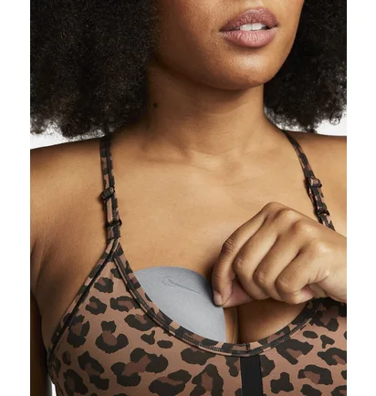 Топ женский Nike Indy WomenS Light-Support 1-Piece Pad V-Neck Leopard Print Sports Bra Brown DV9963-256