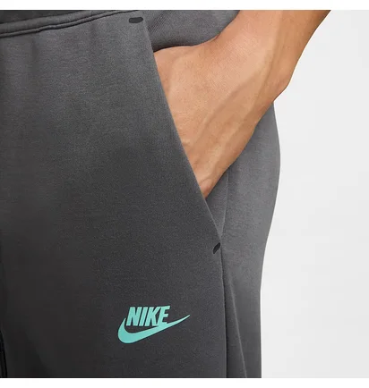 Штаны мужские Nike Tech Fleece Grey HV6513-068