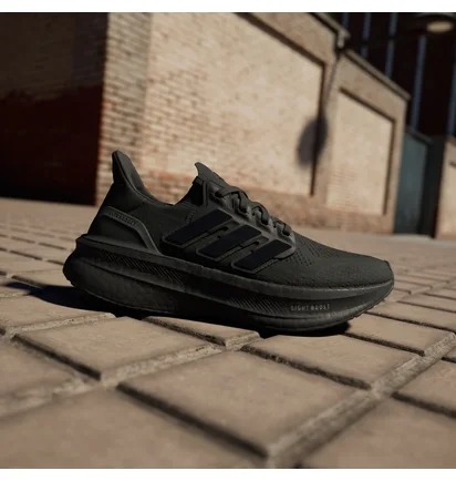 Кроссовки женские Adidas Ultraboost 5 Black ID8847