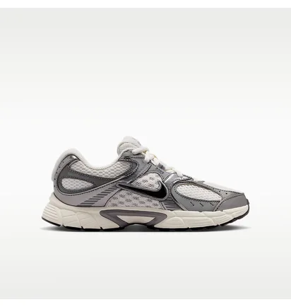 Кросівки дитячі Nike V5 Rnr Grey/White HQ6411-003