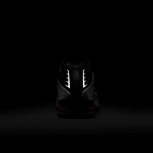 Кросівки жіночі Nike Shox R4 White/Black AR3565-011