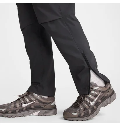 Штани чоловічі Nike Tech Woven Open‑Hem Black IB6663-060