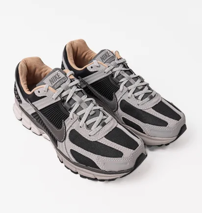 Кроссовки мужские Nike Zoom Vomero 5 Black/White HV5982-001