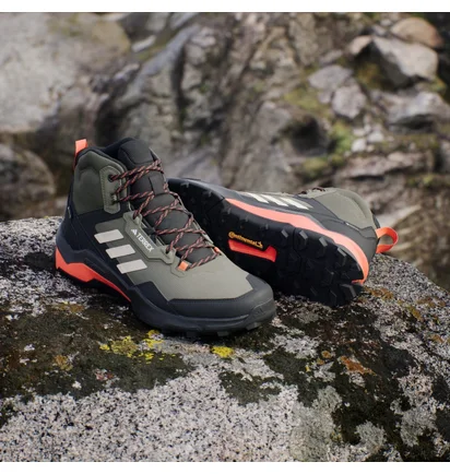 Ботинки мужские Adidas Terrex Ax4 Mid Gore-Tex Hiking Shoes Olive/Black IG8853
