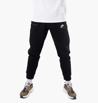 Штаны мужские Nike Black DM5209-010