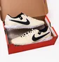 Сороконіжки унісекс Nike Tiempo Legend 10 Academy Yellow DV4342-700