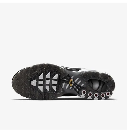 Кроссовки мужские Nike Air Max Plus Black DM2466-001