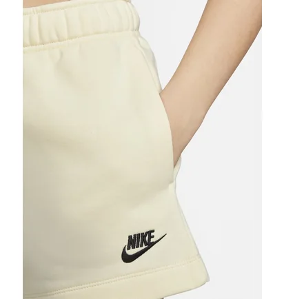Шорты женские Nike Sportswear Club Fleece Beige Dq5802-113