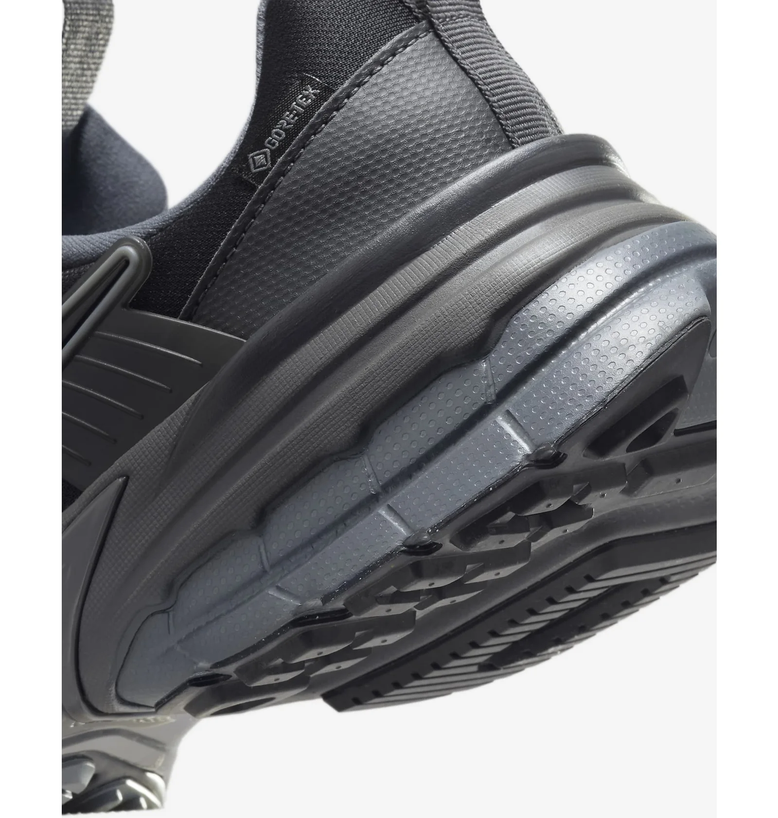ᐉ Кросівки жіночі Nike V2K Run Gore-Tex Black FZ2622-001