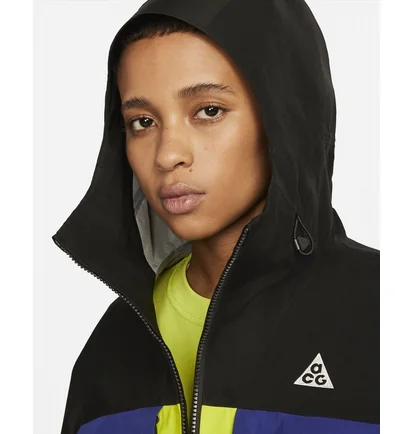 Женская ветровка Nike Acg Gore-Tex "Misery Ridge" Multi CV0598-015