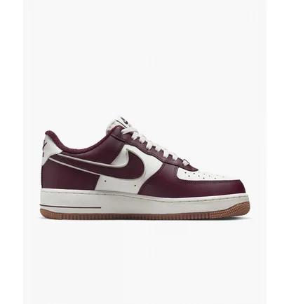 Кросівки чоловічі Nike Air Force 1 07 Lv8 Se Varsity Casual Shoes Bordo/White Dq7659-102