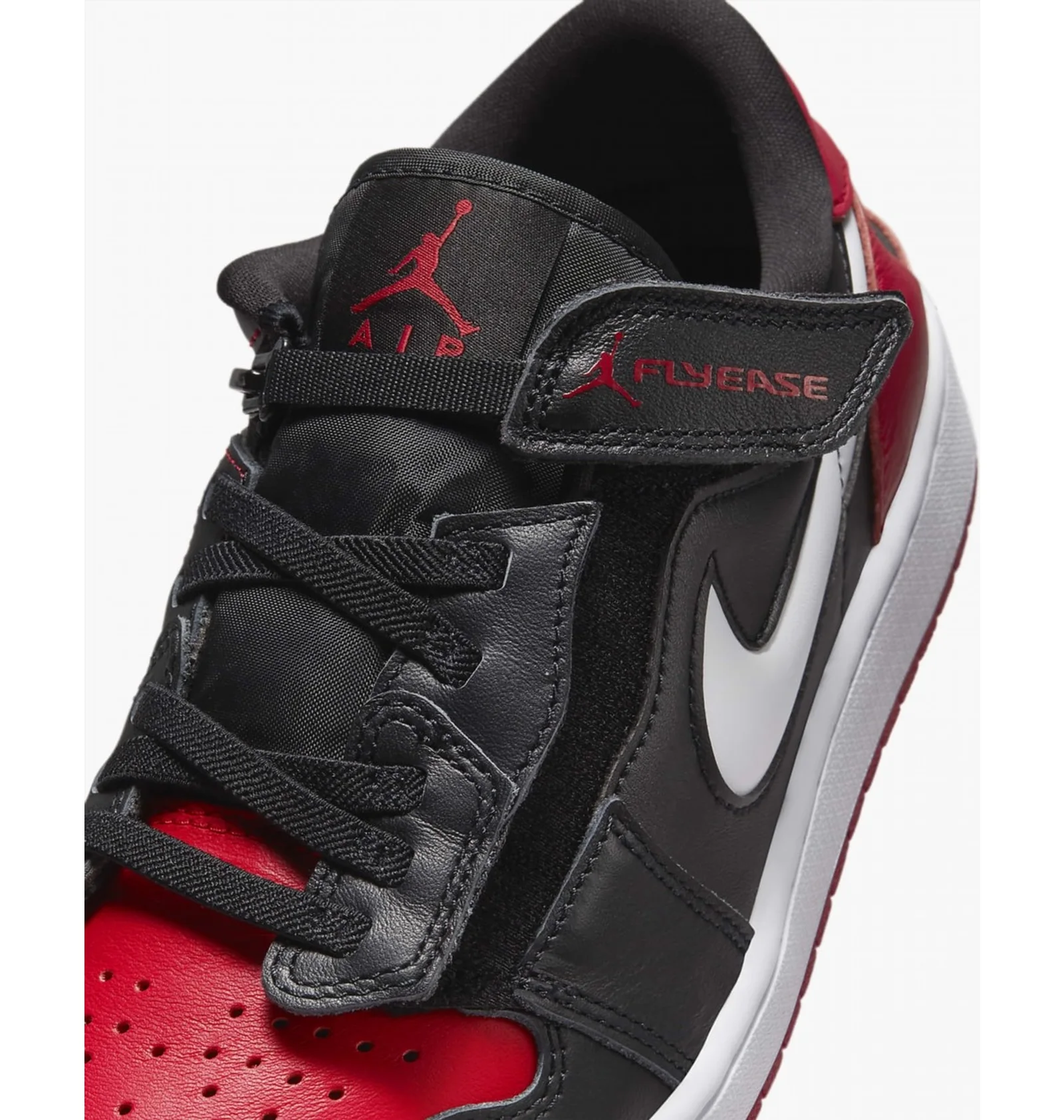 ᐉ Кроссовки мужские Air Jordan 1 Low Flyease Black/Red DM1206-066