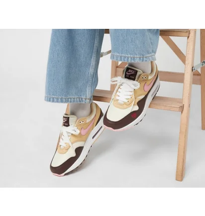 Кросівки жіночі Nike Air Max 1 Beige/Brown FZ4346-200