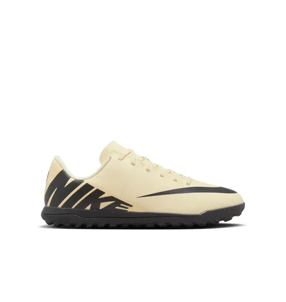 Сороконіжки дитячі Nike Jr Vapor 15 Club Tf Beige DJ5956-700