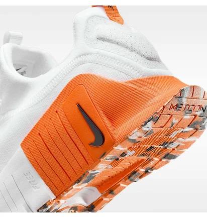 Кроссовки мужские Nike Free Metcon 6 White/Orange FJ7127-106