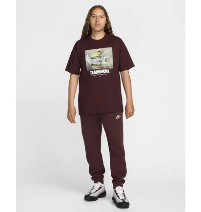 Футболка чоловіча Nike T-Shirt Max90 Sportswear Brown HF0001-652