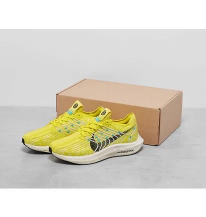 Кросівки жіночі Nike Pegasus Turbo Next Nature Se Women Yellow DM3414-700