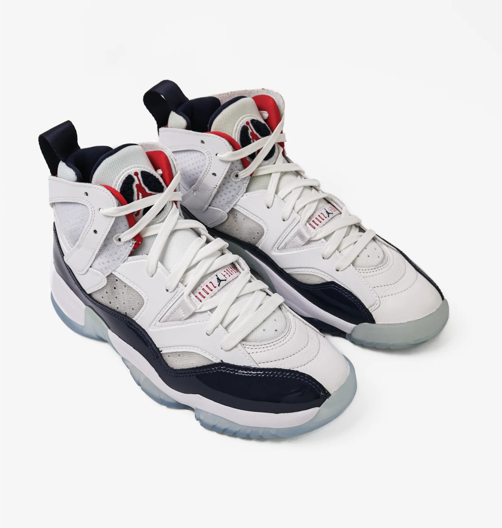 ᐉ Кросівки чоловічі Air Jordan Jumpman Two Trey White Do1925-102