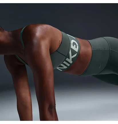 Топ жіночий Nike Pro Indy Plunge Green HF7324-338