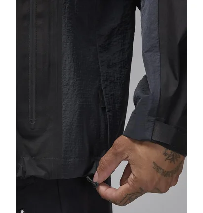 Куртка чоловіча Air Jordan Gore-Tex Jacket Black FV7215-045