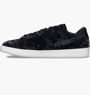 Кросівки жіночі Nike W Blazer Low Lx Black AA2017-003
