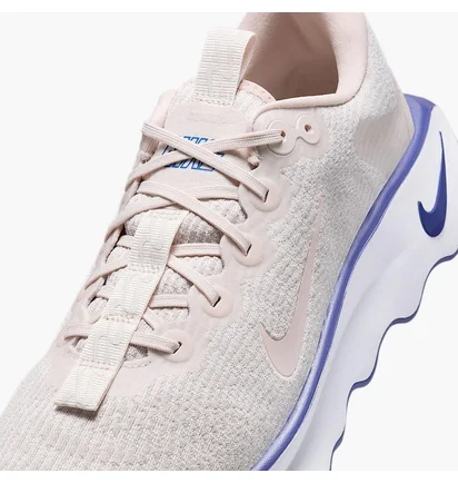 Кроссовки женские Nike Motiva Beige DV1237-103