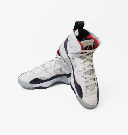 Кросівки чоловічі Air Jordan Jumpman Two Trey White Do1925-102