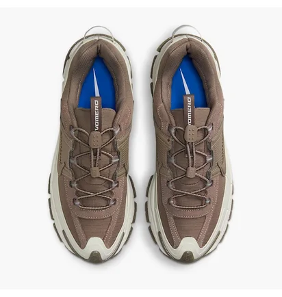 Кросівки жіночі Nike W Zoom Vomero Roam Brown/Beige HQ2181-006