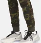 Штани чоловічі Nike Sportswear Tech Fleece Og Camo/Green FN3925-355