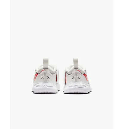 Кросівки дитячі Nike Team Hustle D 11 White DV8995-102