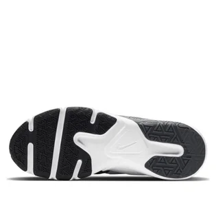 Кросівки чоловічі Nike Legend Essential 2 Black CQ9356-014