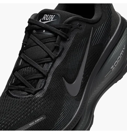 Кросівки чоловічі Nike Vomero 18 Black HM6803-005