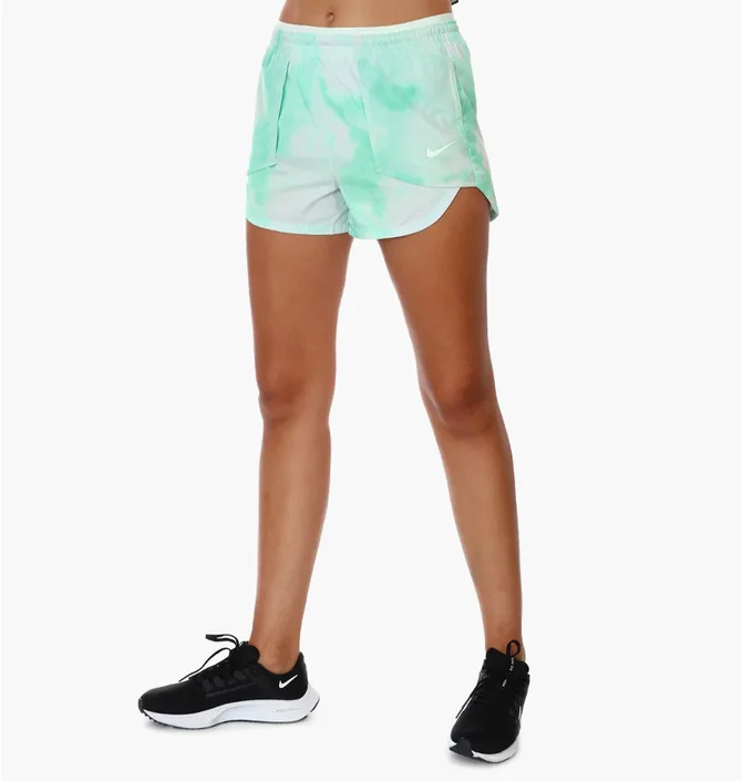 Шорты женские Nike Tempo Luxe Icon Clash Green/White CZ9638-342