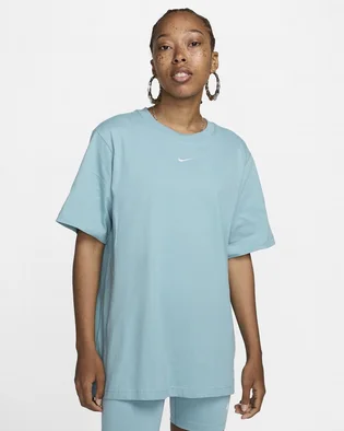 Футболка женская Nike T-Shirt Sportswear Essential Light Blue FD4149-464