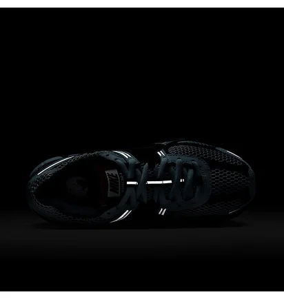 Кроссовки женские Nike Zoom Vomero 5 Multi IB7700-400