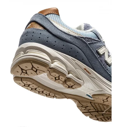 Кроссовки унисекс New Balance M 2002 Rsd Light Blue M2002RSD
