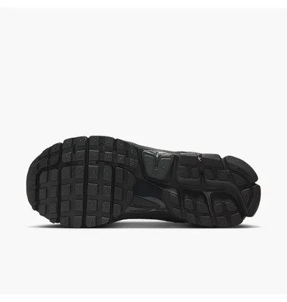Кроссовки женские Nike Zoom Vomero 5 Se Black IB4397-001