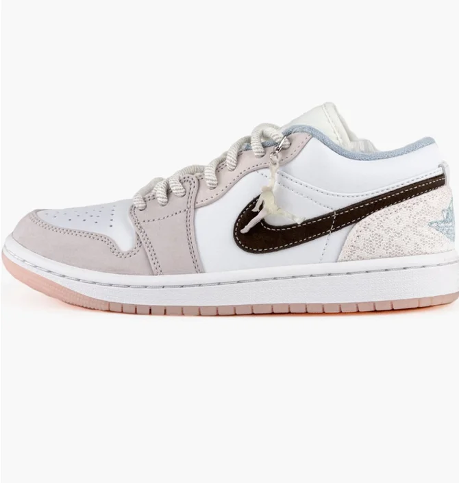 Кроссовки женские Air Jordan 1 Low White/Grey IB8859-101