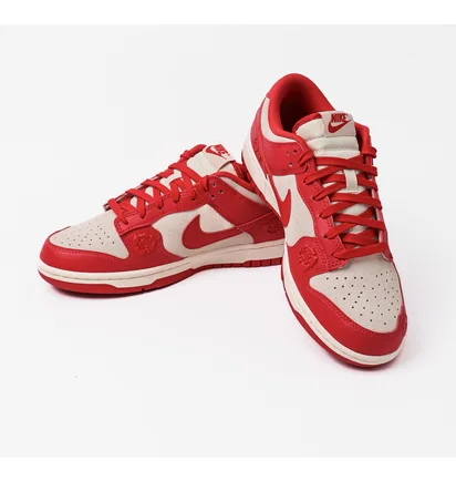 Кросівки жіночі Nike Dunk Low Red HF1986-100
