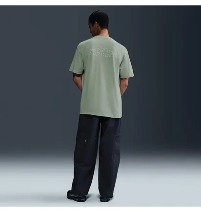 Футболка мужская Nike Sportswear Green HJ0778-370