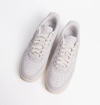Кросівки жіночі Nike Air Force 1 Premium Mf Beige DR9503-100