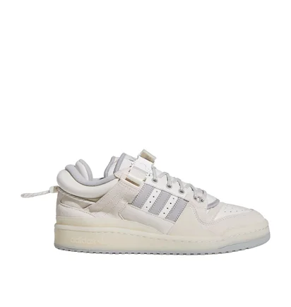 Кроссовки унисекс Adidas X Bad Bunny Forum Buckle Low Beige HQ2153