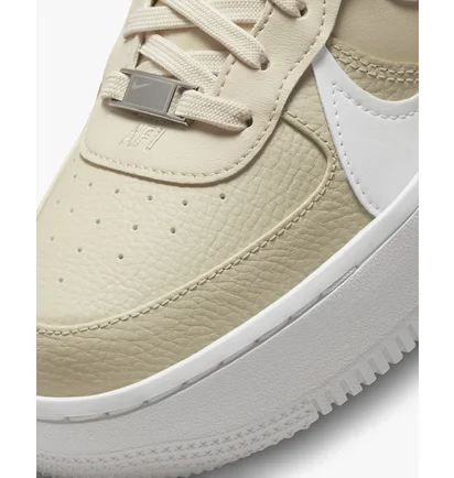 Кроссовки женские Nike Air Force 1 Plt.Af.Orm Beige Dj9946-200