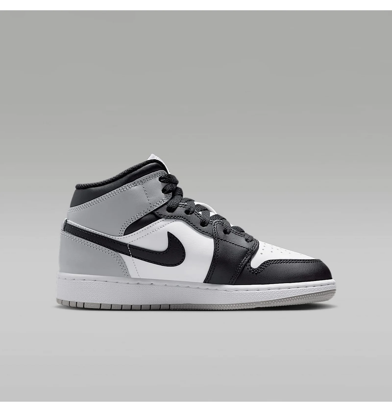 ᐉ Кросівки дитячі Air Jordan 1 Mid Bg Black/White DQ8423-101