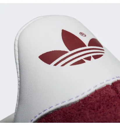 Кроссовки унисекс Adidas Gazelle Red B41645