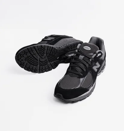 Кроссовки мужские New Balance 2002 Ripstop Black U2002RTG