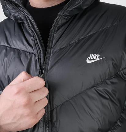 Пуховик чоловічий Nike M Windrunner Stmnt Dwn Jkt Black HQ7790-011