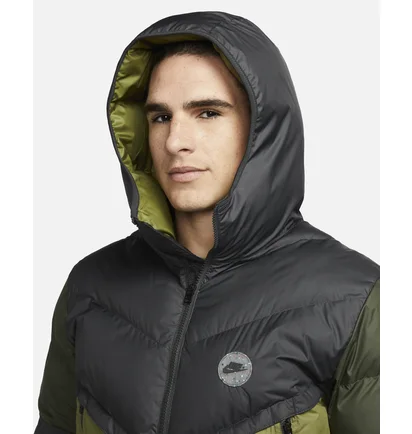 Пуховик чоловічий Nike Pl-Fld Spu Jkt Black Dx2040-011
