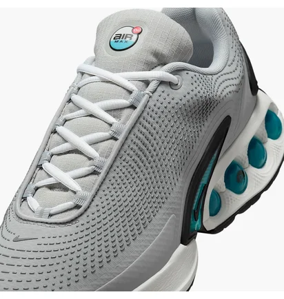 Кросівки чоловічі Nike Air Max DnLt Smoke Grey/ Black-Dusty Grey DV3337-022